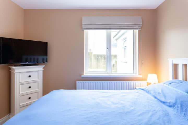 Charming Cottage 4 Bedroom Acton  ภายนอก รูปภาพ